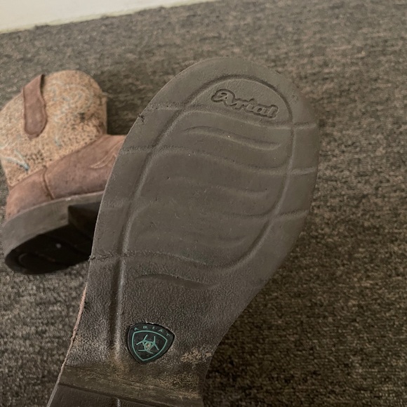 Ariat Woman’s Fatbaby Heritage Harmony Western Cowboy Boots 8 1/2 B rodeo - Picture 9 of 9